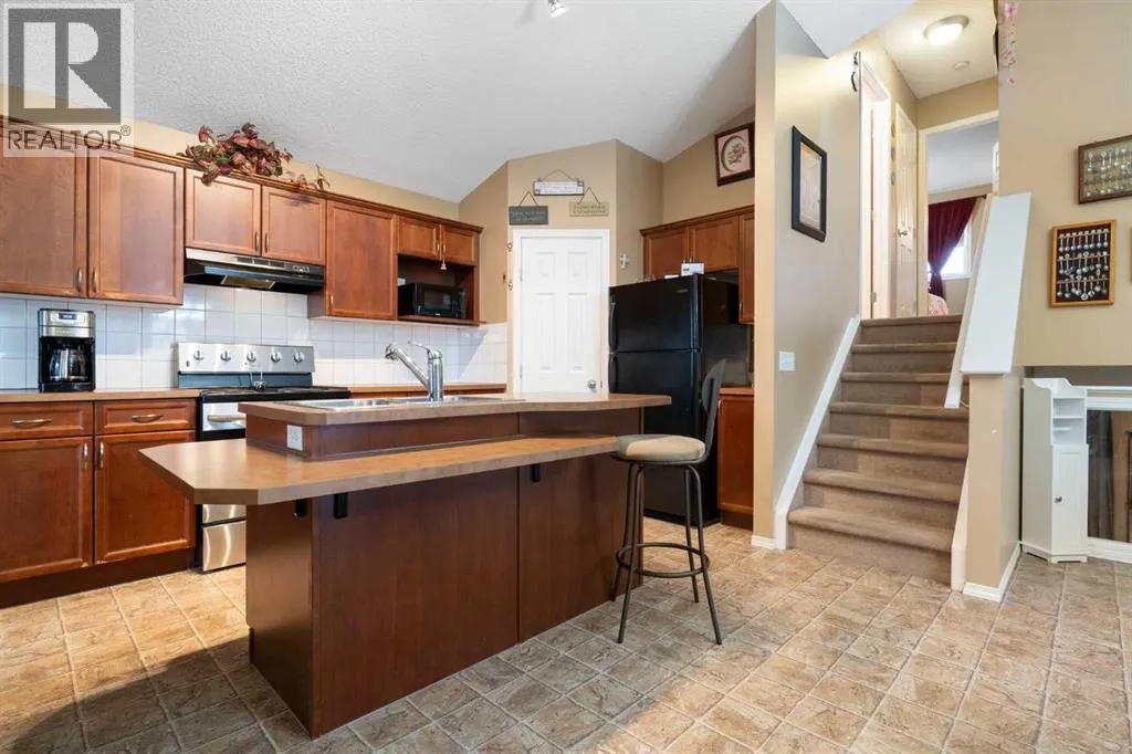 128 Copperstone Grove SE
