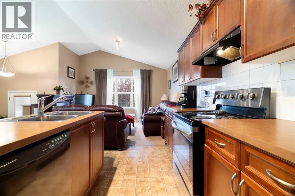 128 Copperstone Grove SE