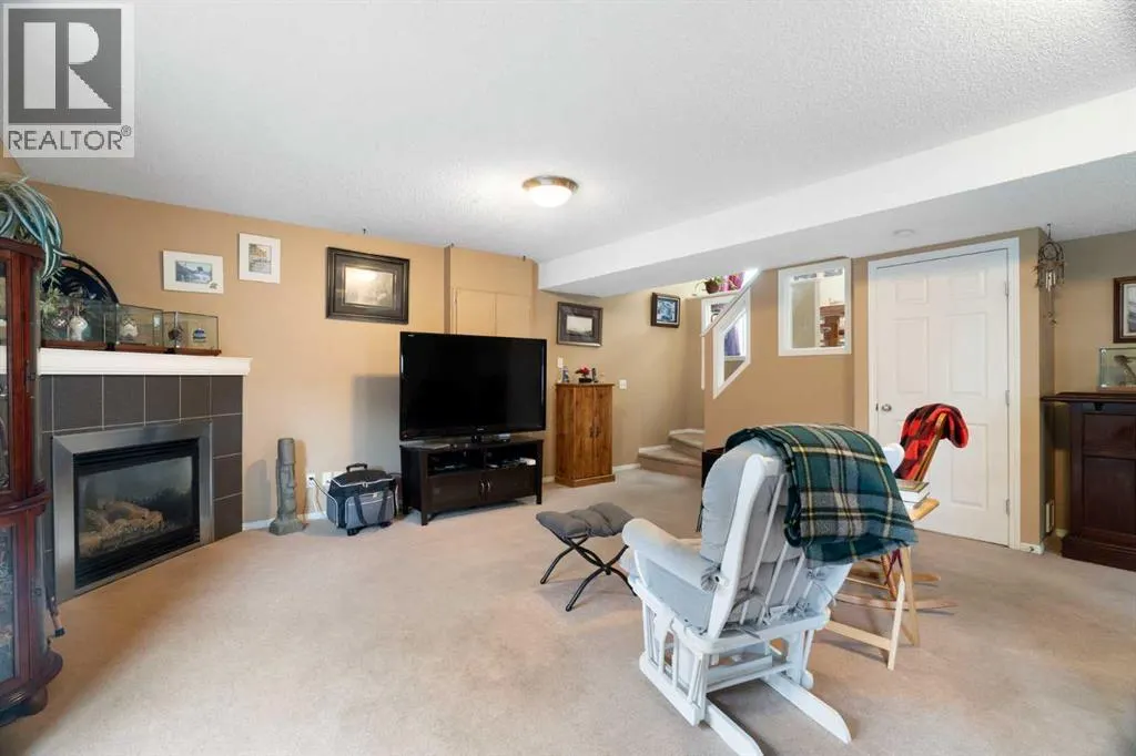 128 Copperstone Grove SE