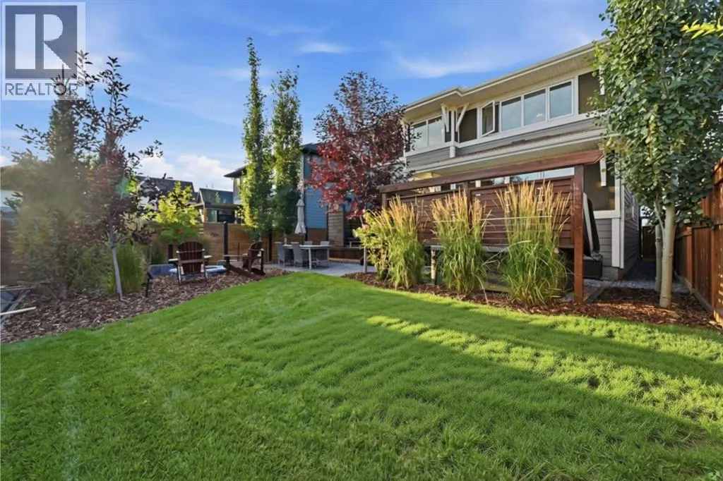 71 Mahogany Cove SE