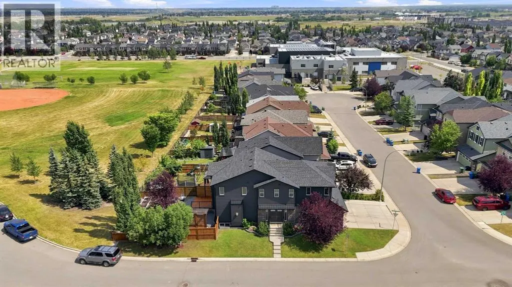 4 Silverado Saddle Court SW
