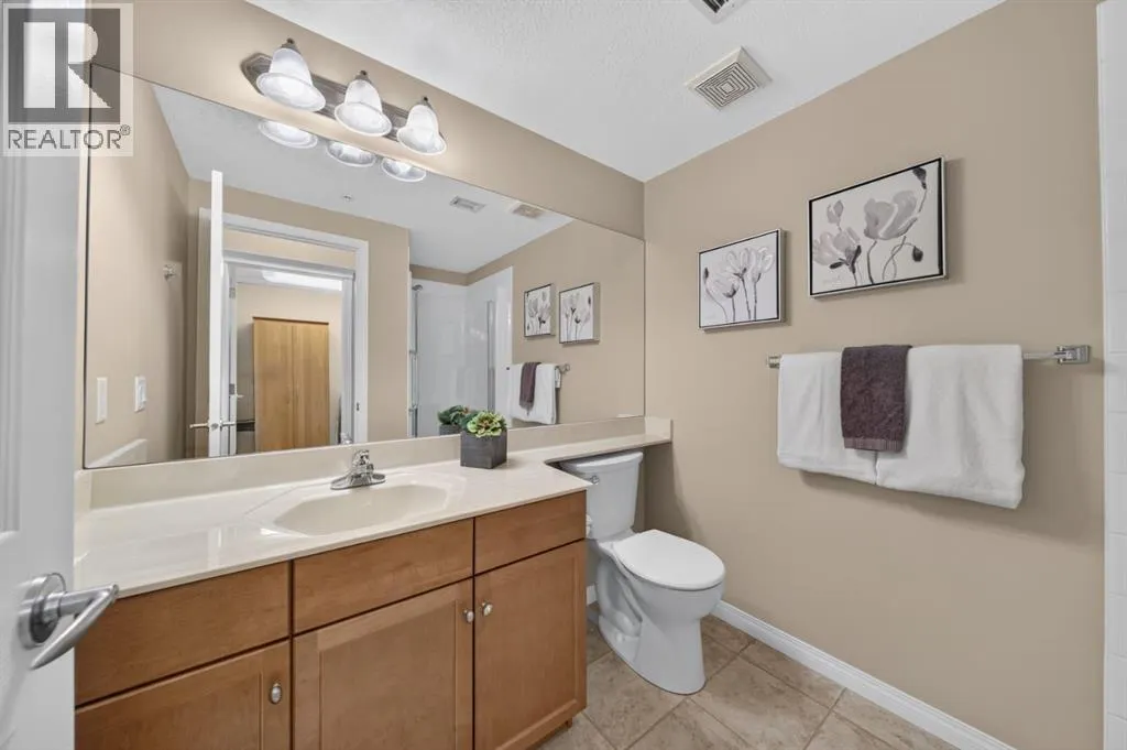 306B, 15 Everstone Drive SW