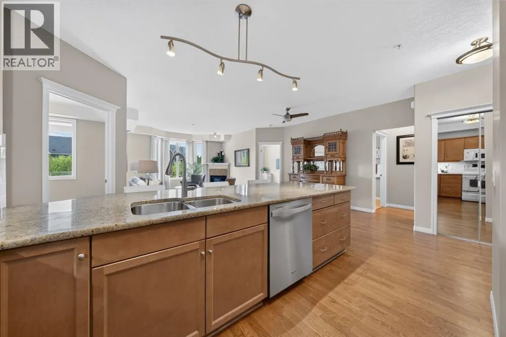 306B, 15 Everstone Drive SW