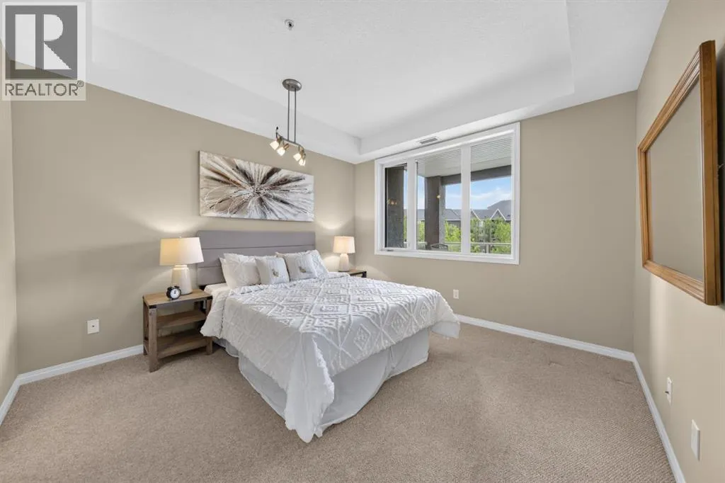306B, 15 Everstone Drive SW