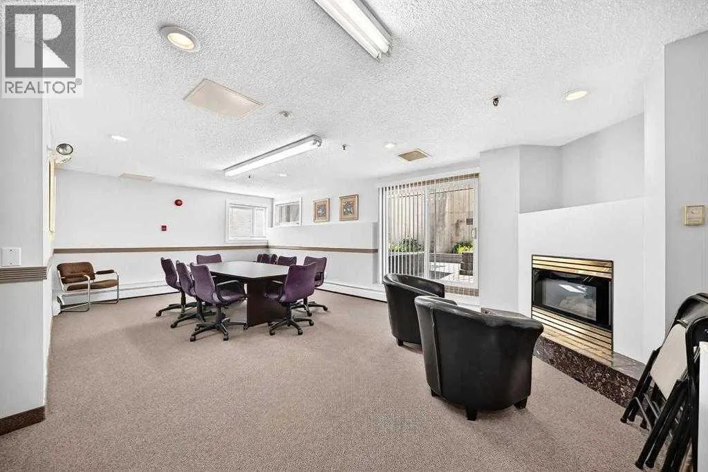 1P, 525 56 Avenue SW