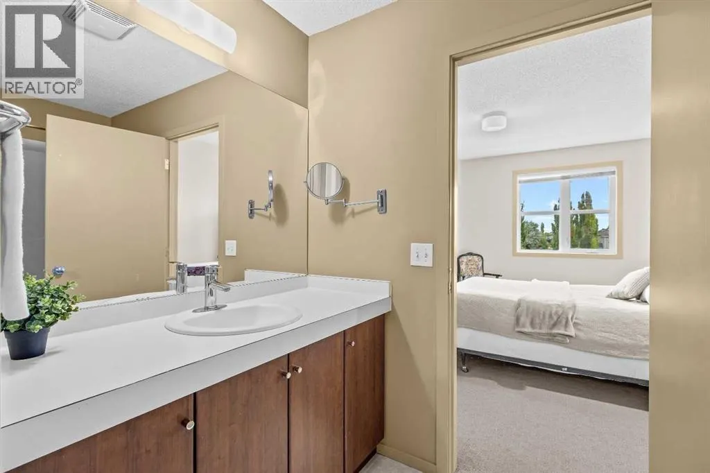280 Copperstone Cove SE