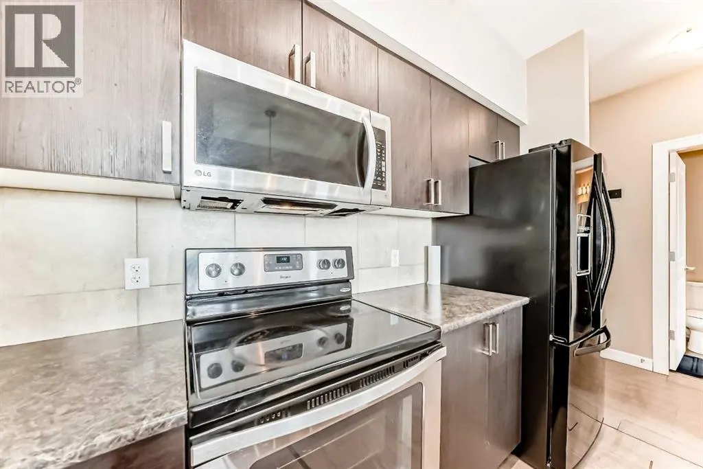 311, 117 Copperpond Common SE