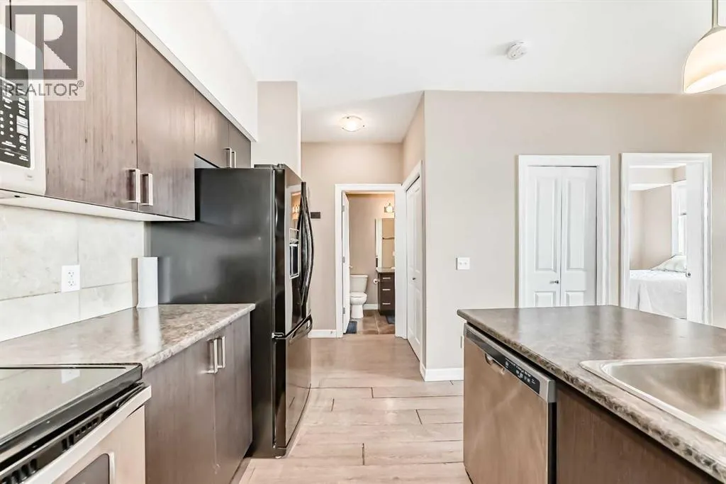 311, 117 Copperpond Common SE