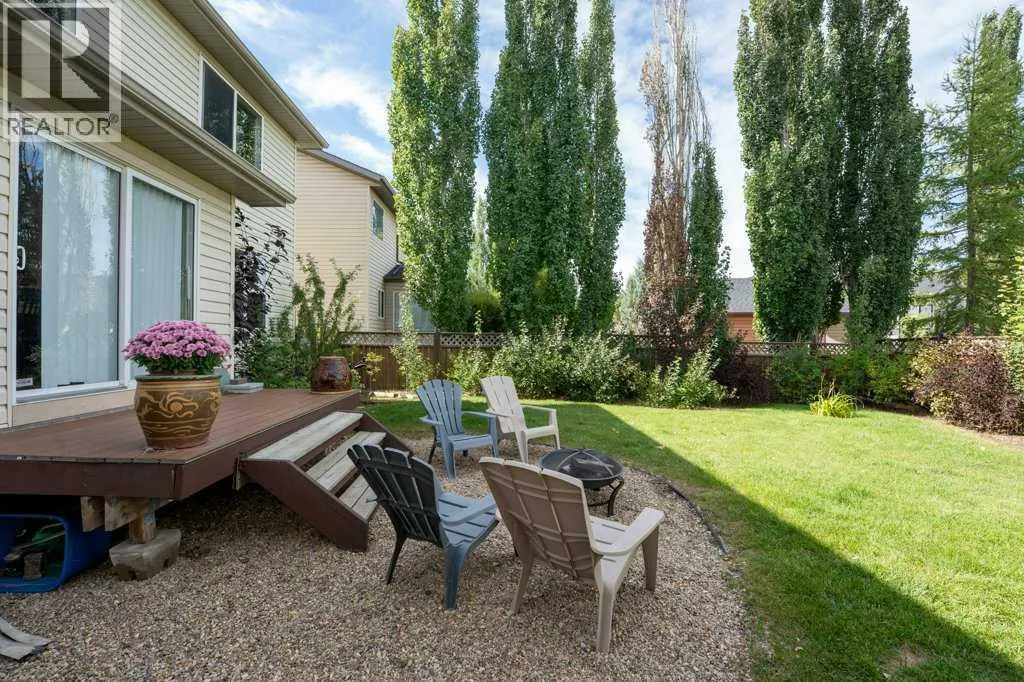 393 Inverness Park SE