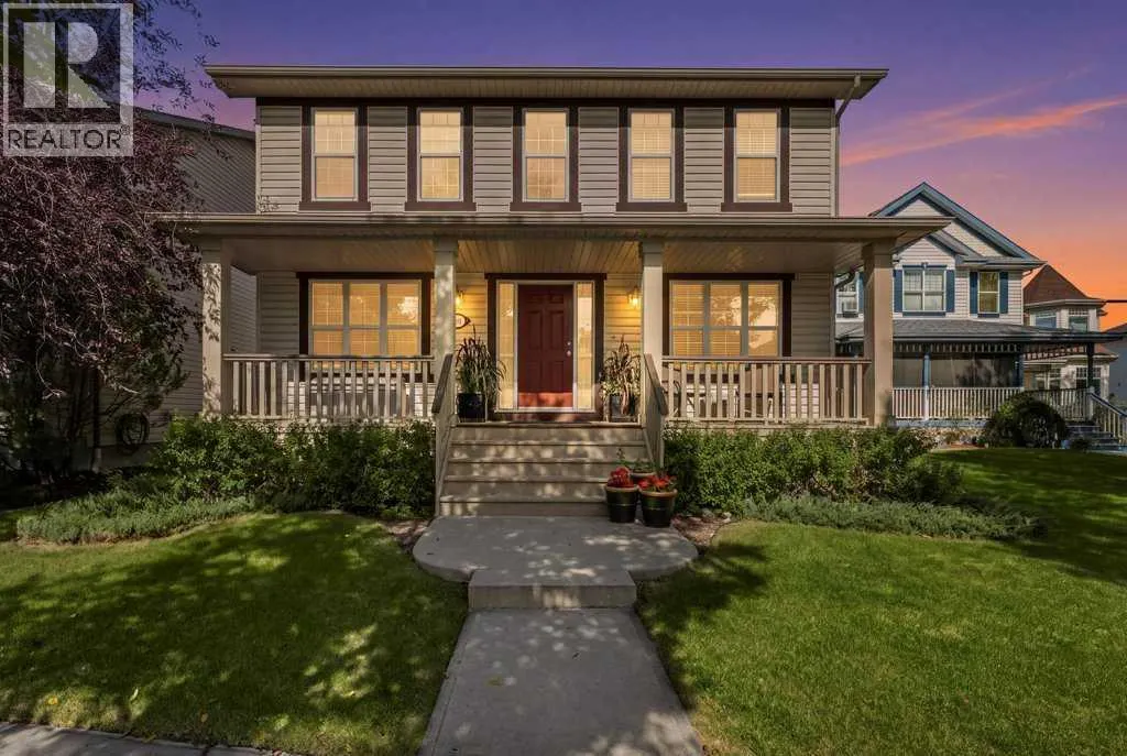 393 Inverness Park SE