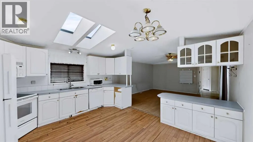 145 Greenwich Lane