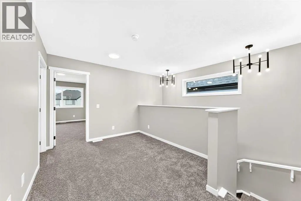 1368 Mahogany Boulevard SE