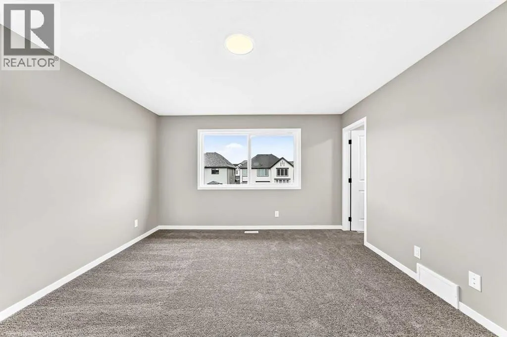 1368 Mahogany Boulevard SE