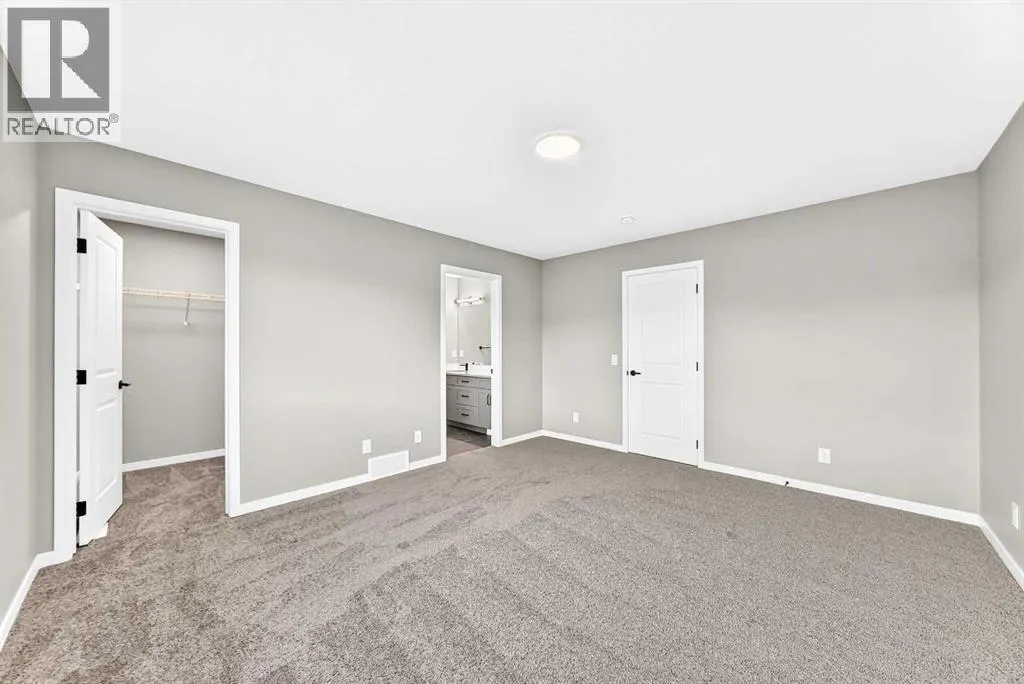 1368 Mahogany Boulevard SE