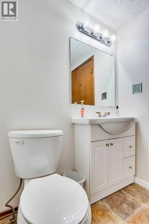 253 Gladstone Bay