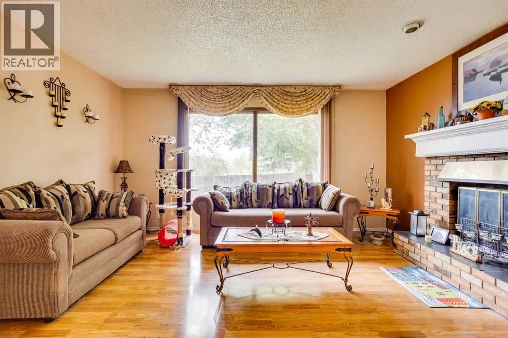 253 Gladstone Bay