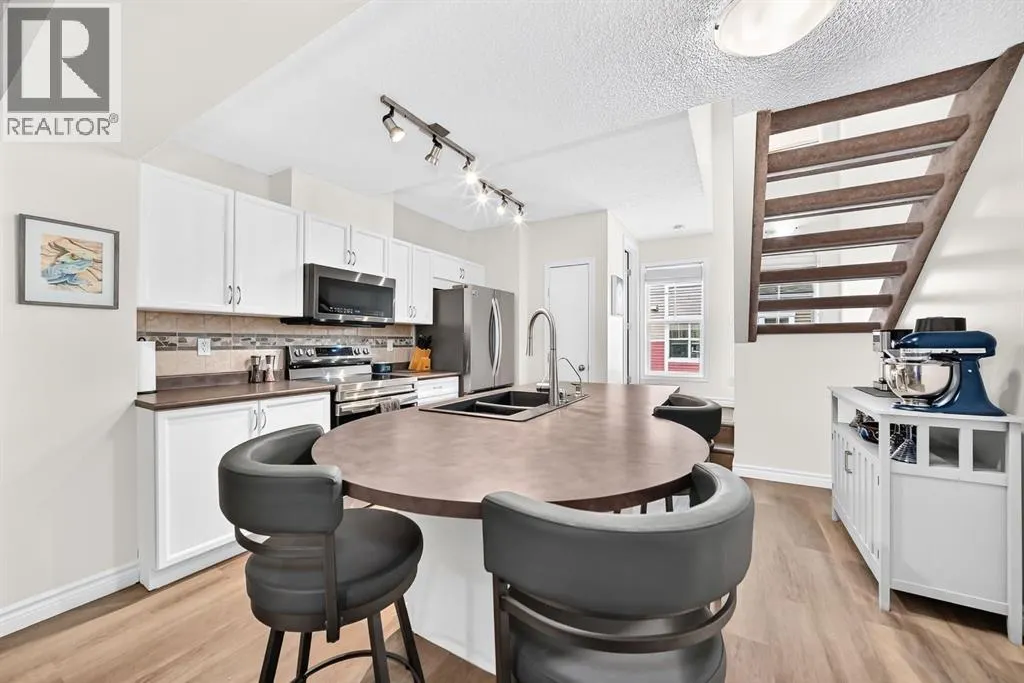 3190 New Brighton Gardens SE