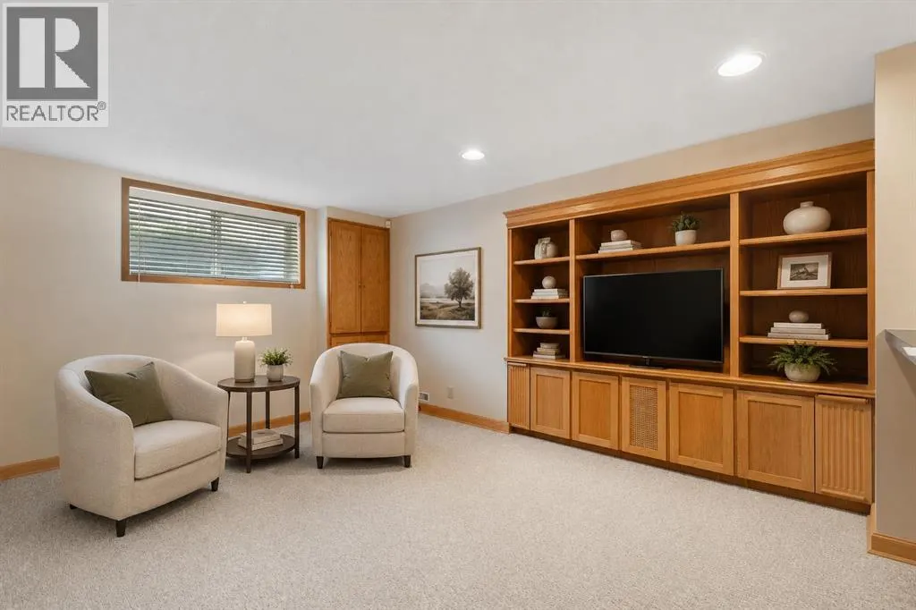 136 Harvest Hills Drive NE