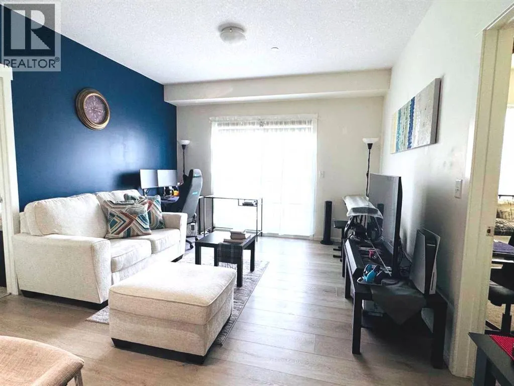 3313, 99 Copperstone Park SE