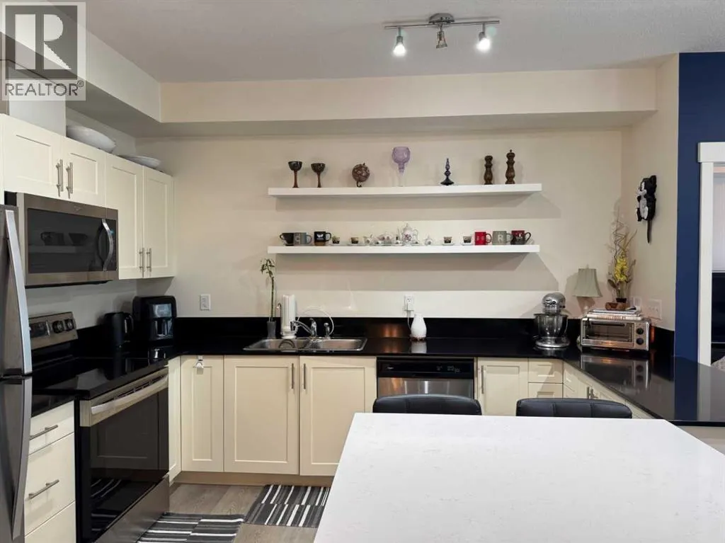 3313, 99 Copperstone Park SE
