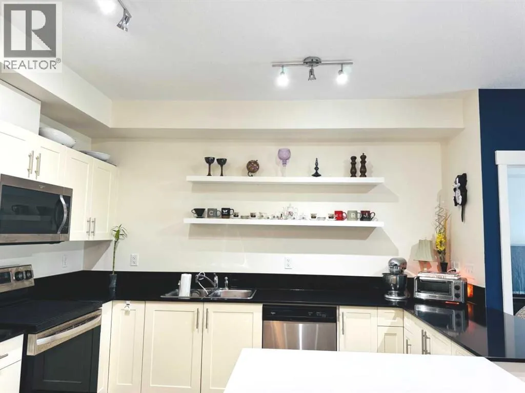 3313, 99 Copperstone Park SE