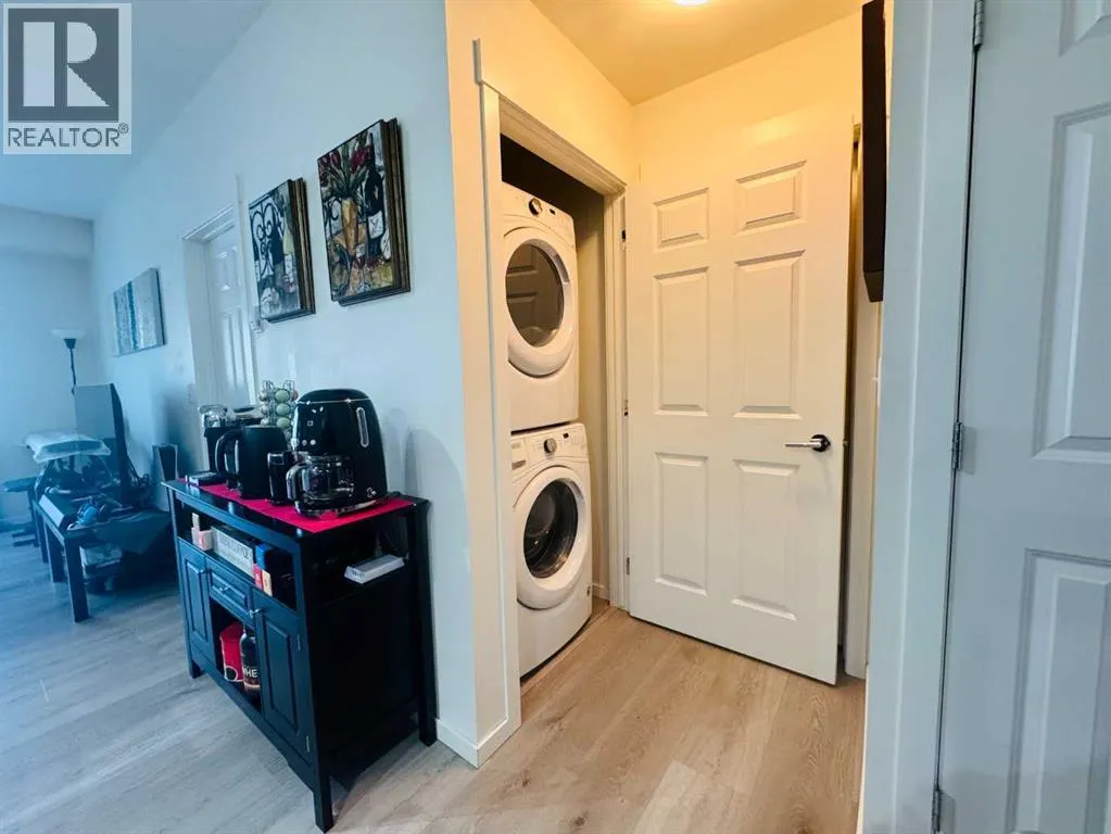 3313, 99 Copperstone Park SE