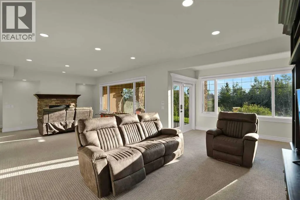 323 Aspen Glen Place SW