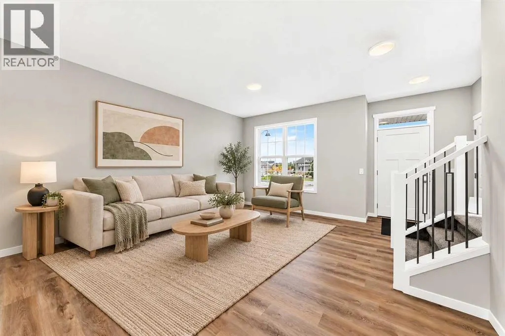 76 Mercado Road SE