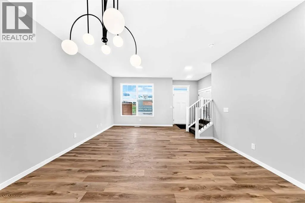 76 Mercado Road SE