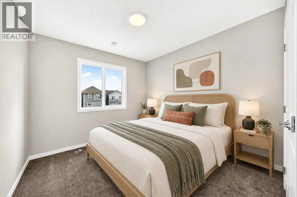 76 Mercado Road SE