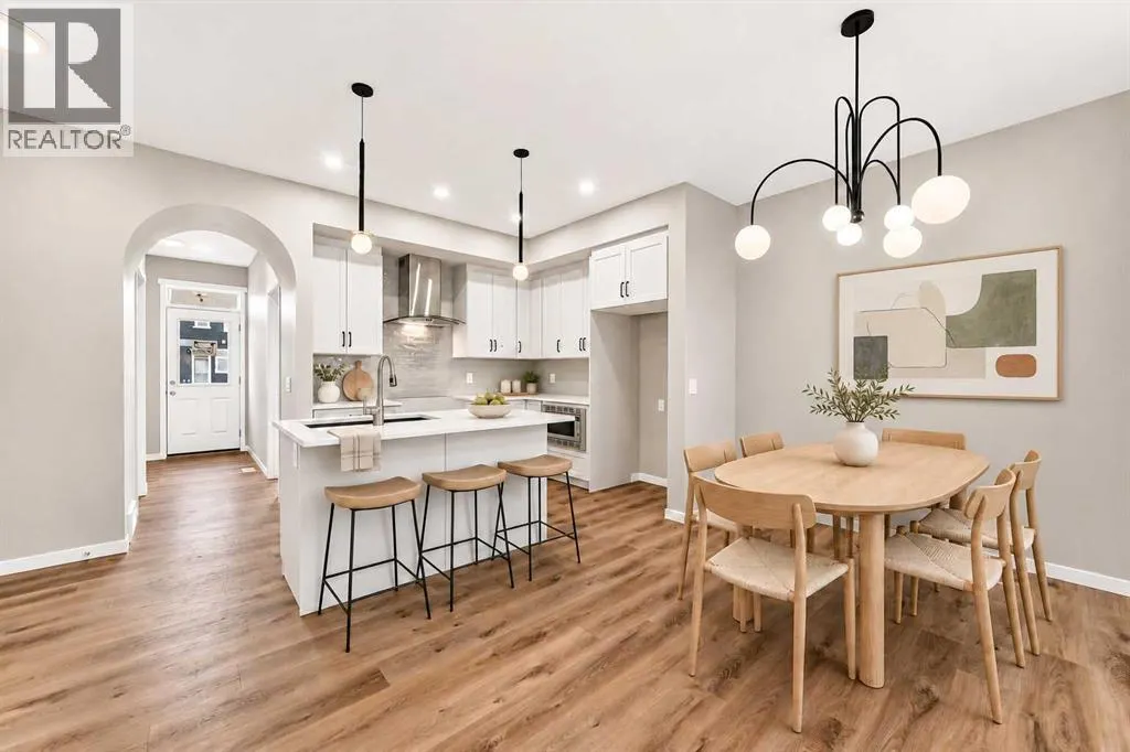 76 Mercado Road SE