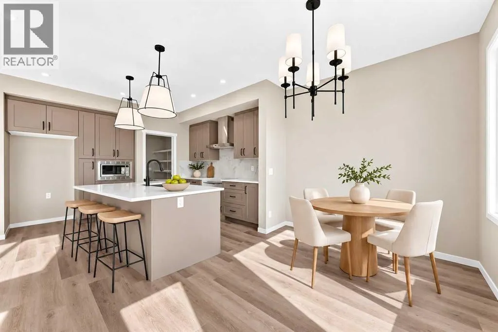 87 Mercado Crescent SE