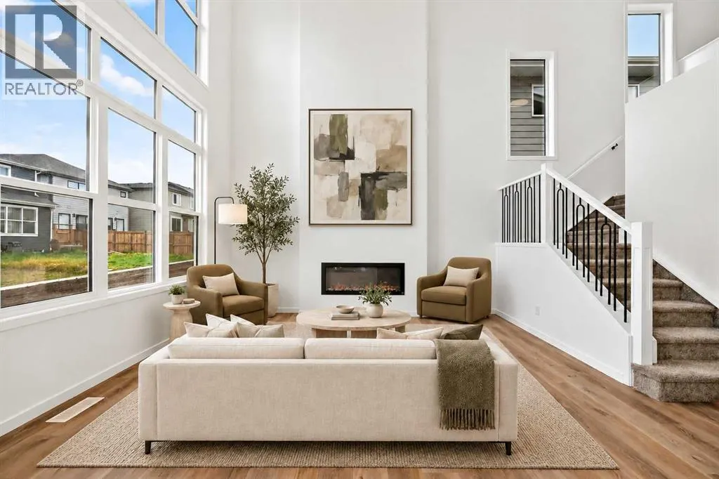 551 Mercado Avenue SE