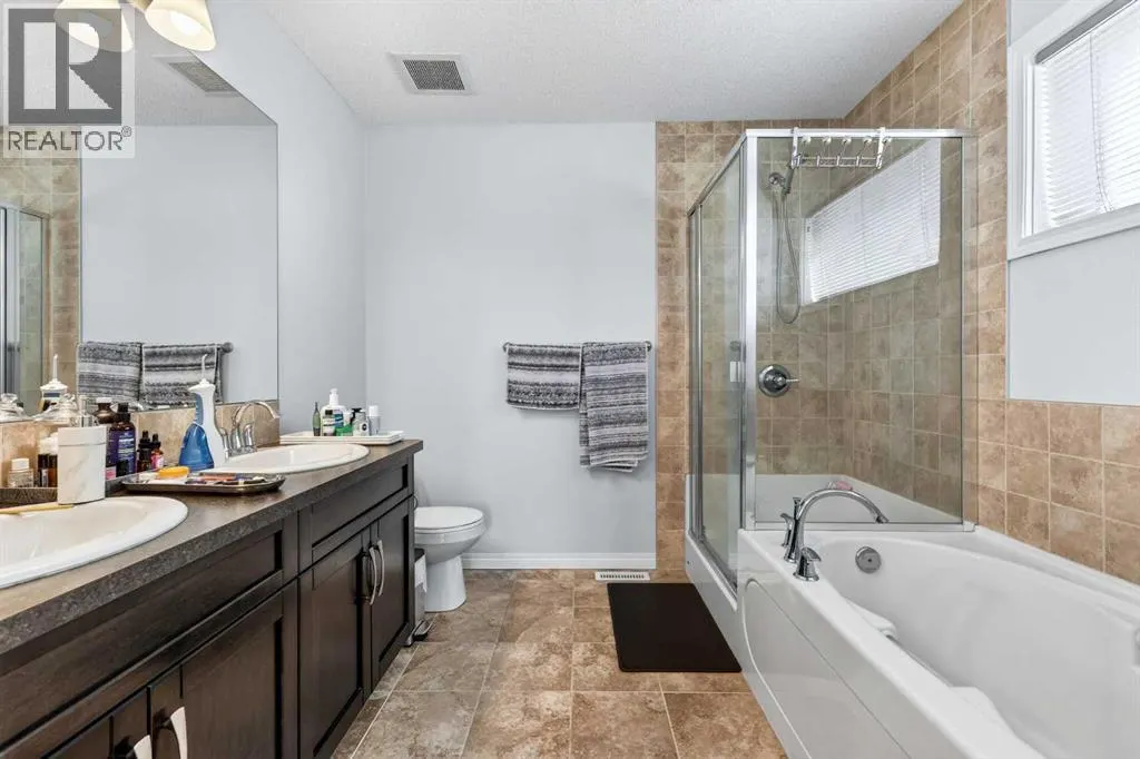 58 Auburn Crest Green SE