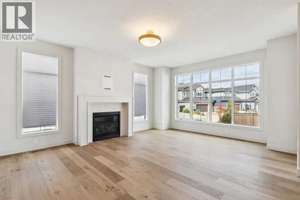 2 Rock Lake View NW
