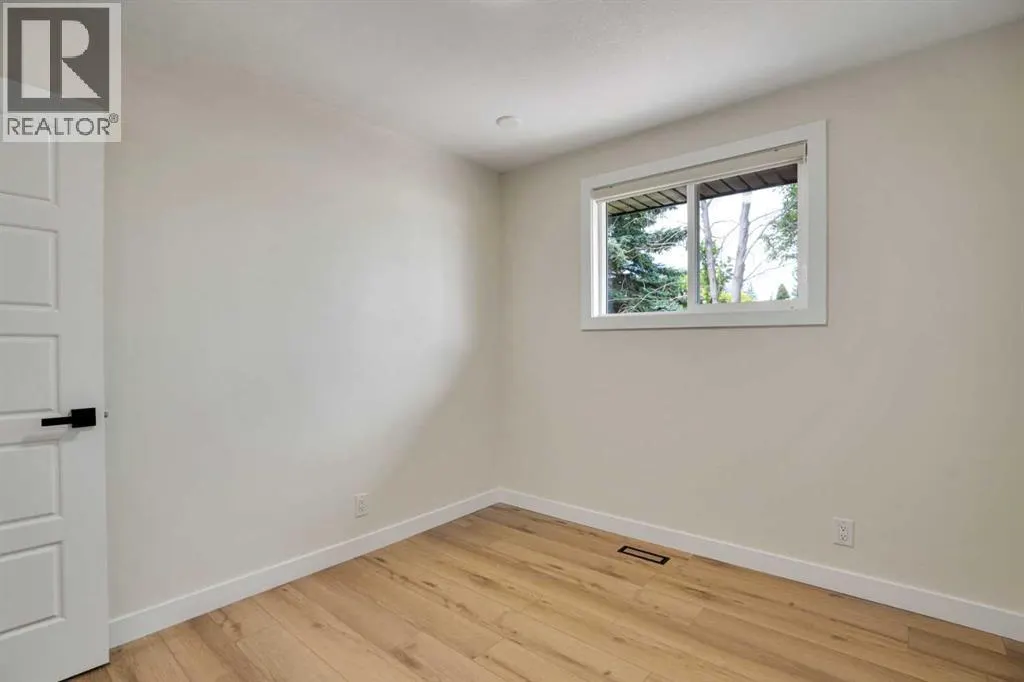 1903 62 Street NE