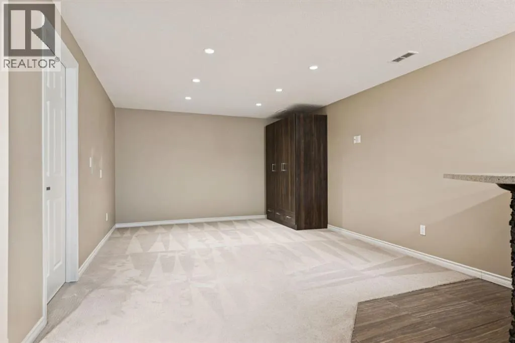 400 Sienna Park Drive SW
