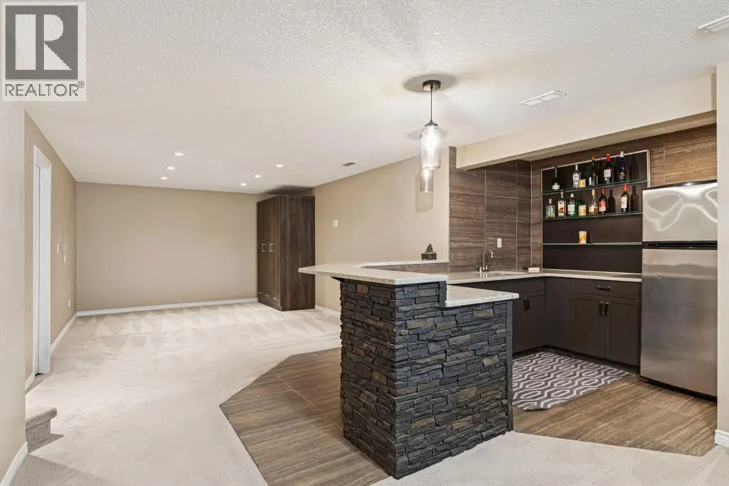400 Sienna Park Drive SW