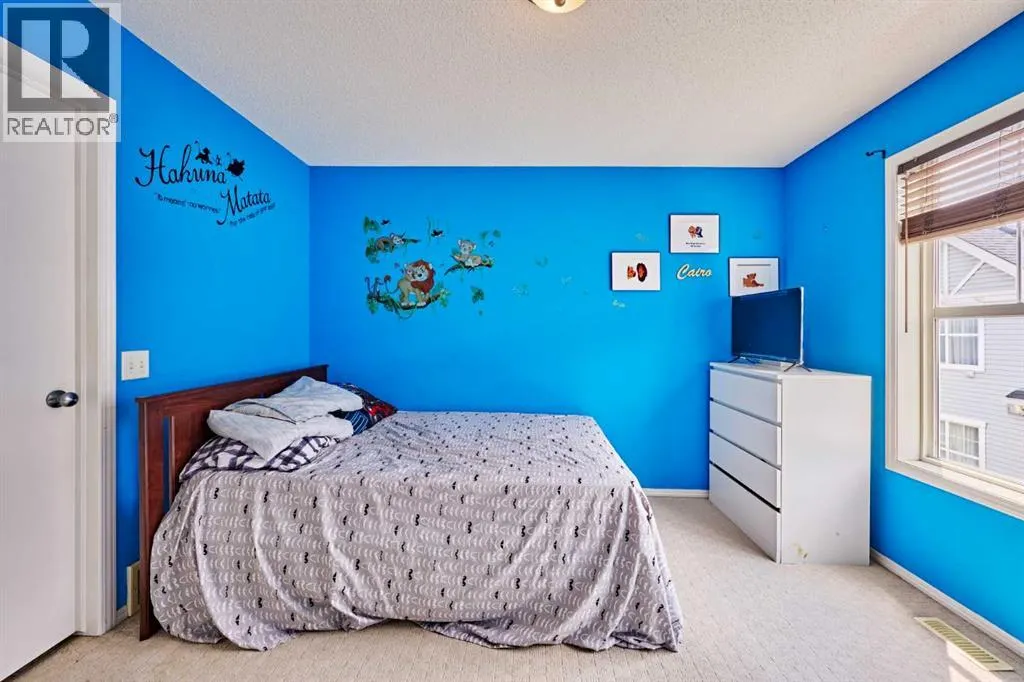 225 ELGIN Gardens SE