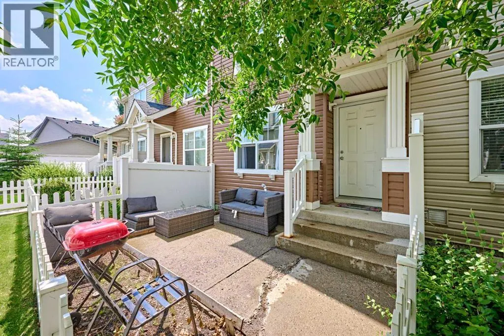 225 ELGIN Gardens SE