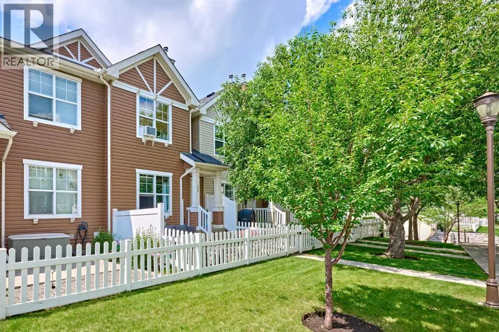 225 ELGIN Gardens SE