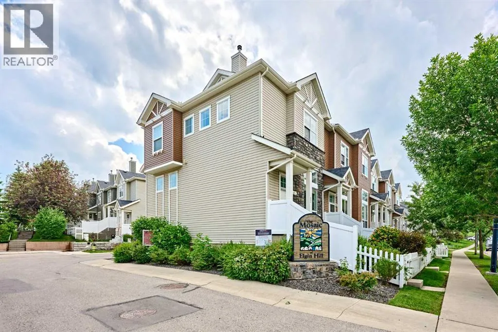 225 ELGIN Gardens SE