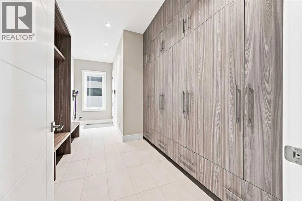 234 Fortress Bay SW