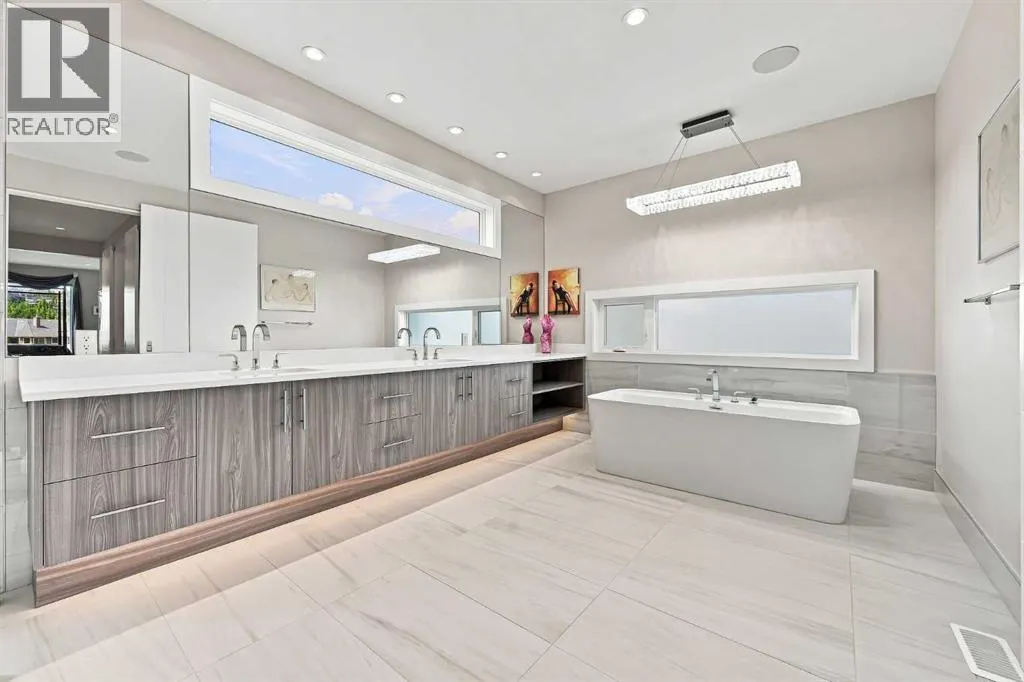 234 Fortress Bay SW