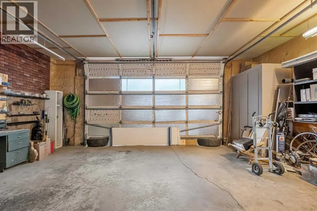 4116 Brisebois Drive NW