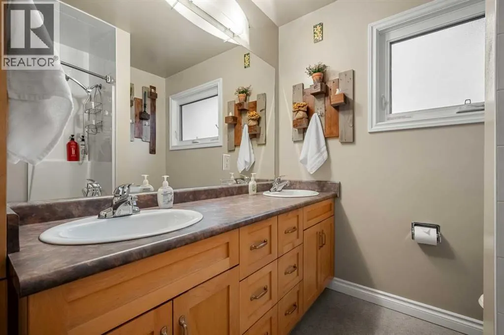4116 Brisebois Drive NW