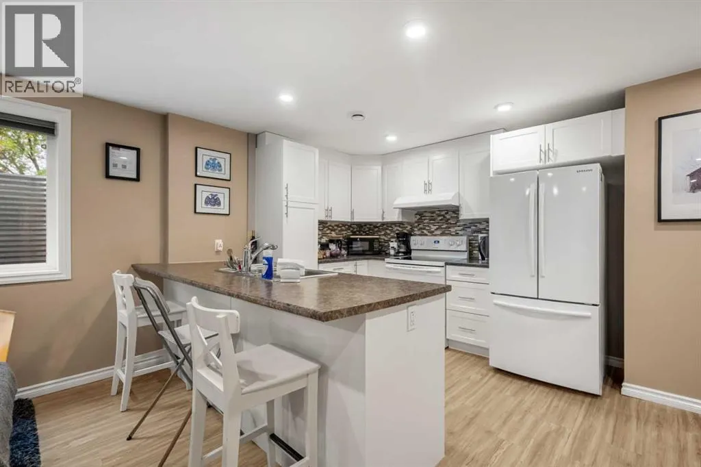 4116 Brisebois Drive NW
