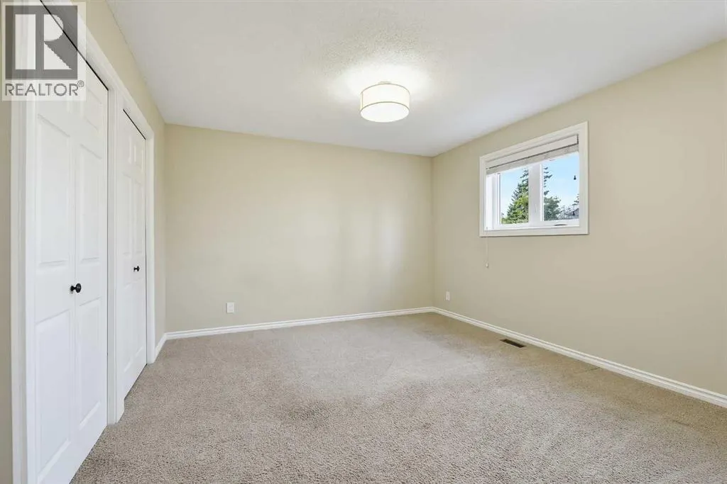 13 Shawglen Court SW