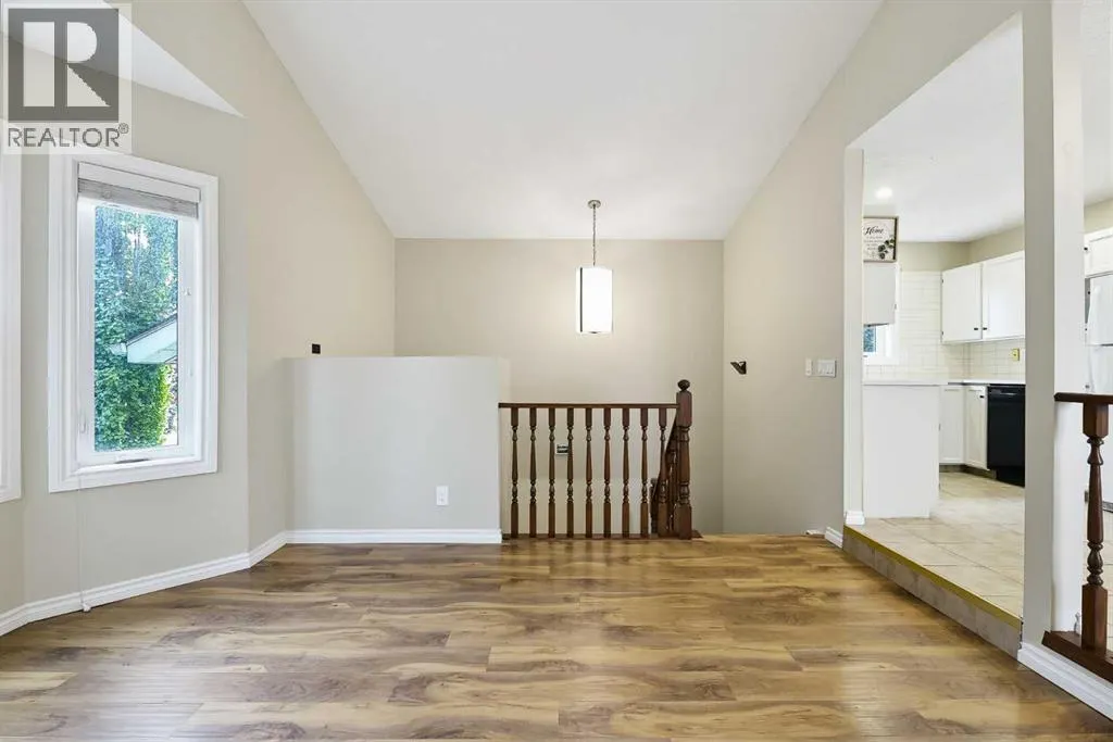 13 Shawglen Court SW