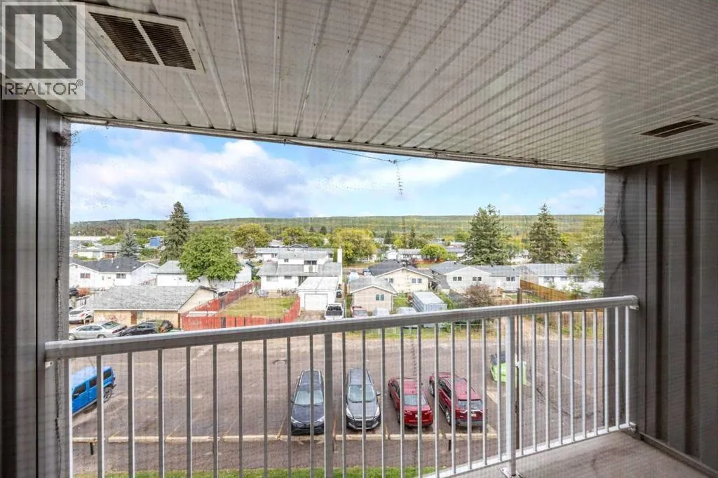 309, 9 Clearwater Crescent